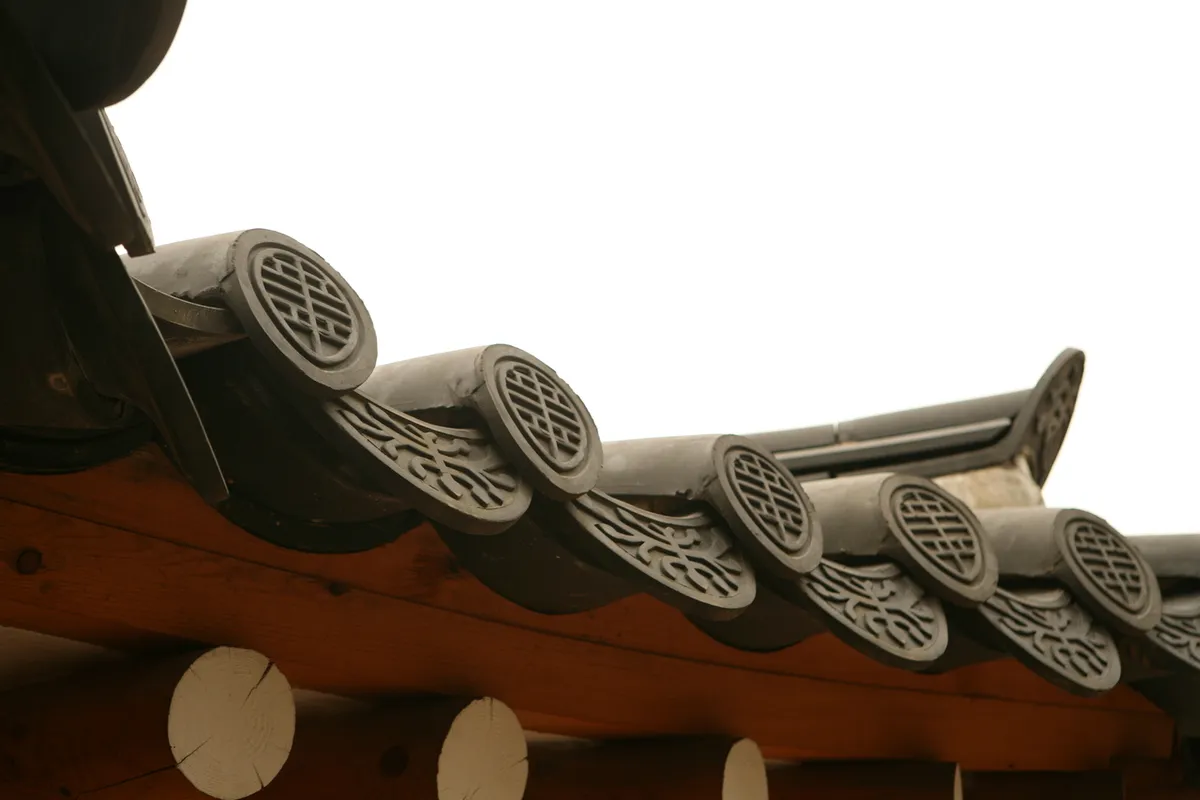 Hanok rooftops in Bukchon Hanok Village on a Seoul itinerary route