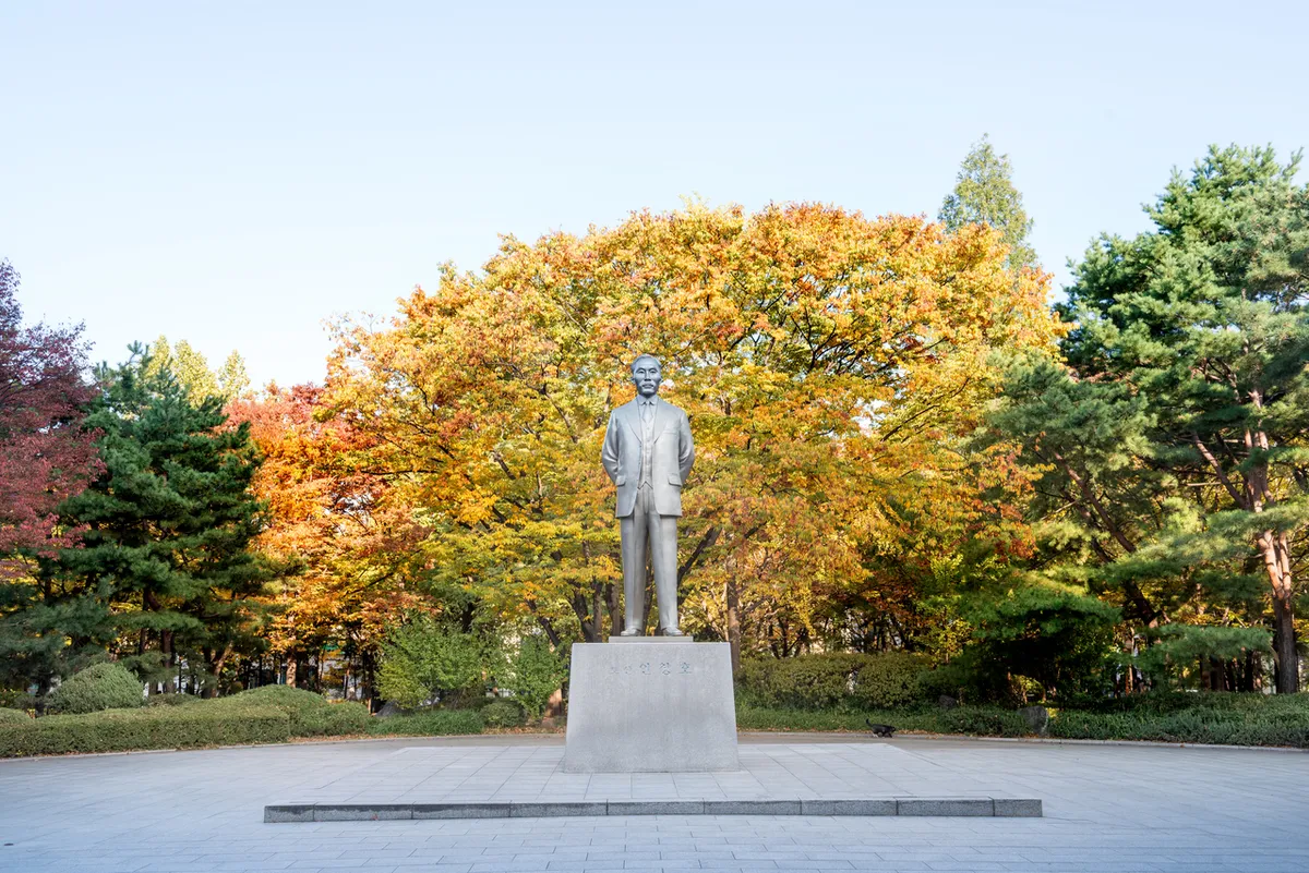 Dosan Park statue near Apgujeong Rodeo shopping route in Gangnam