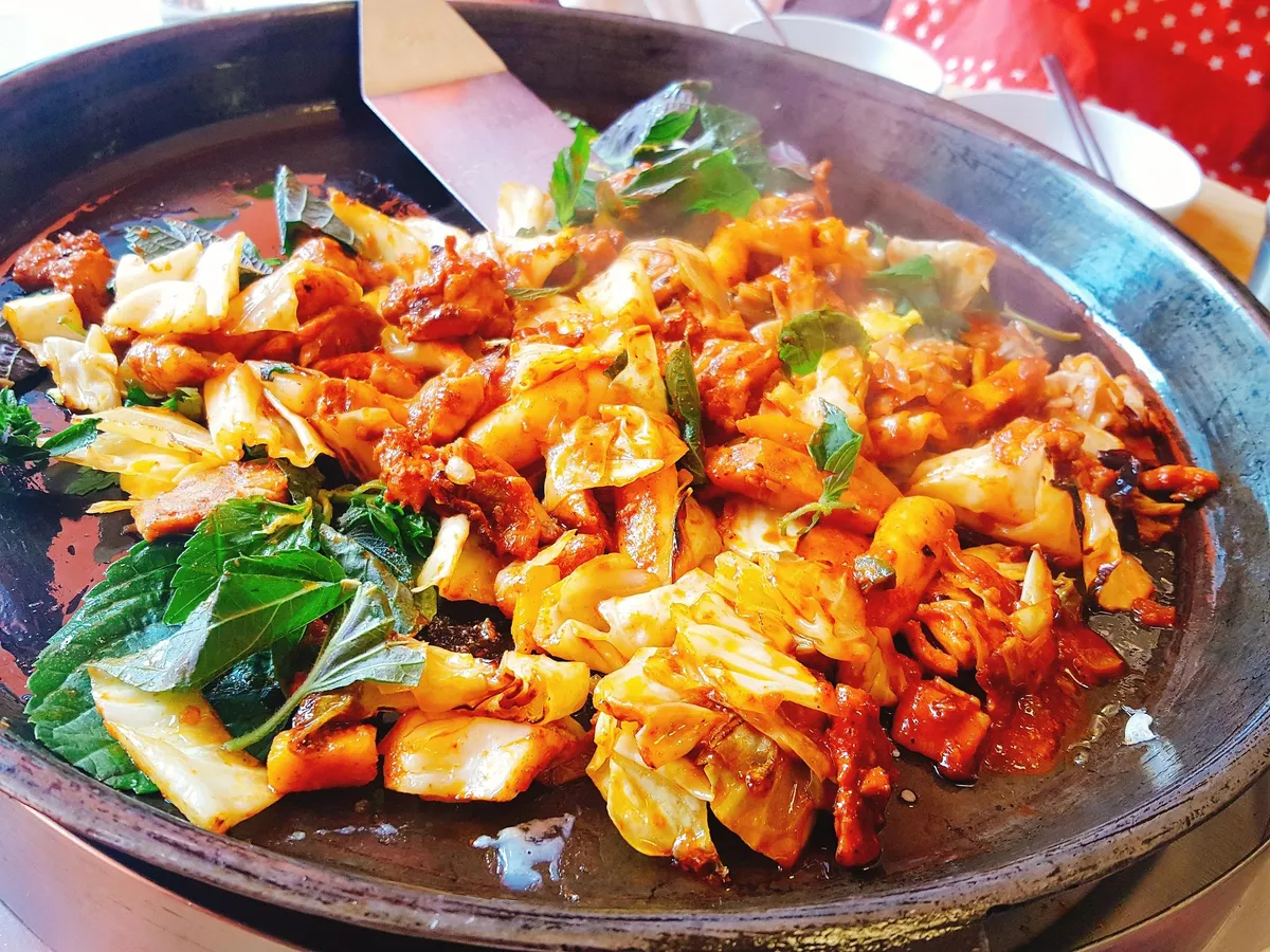 The Ultimate Korean Spicy Food Challenge: 5 Must-Try Dishes (Mild to Wild) - 2