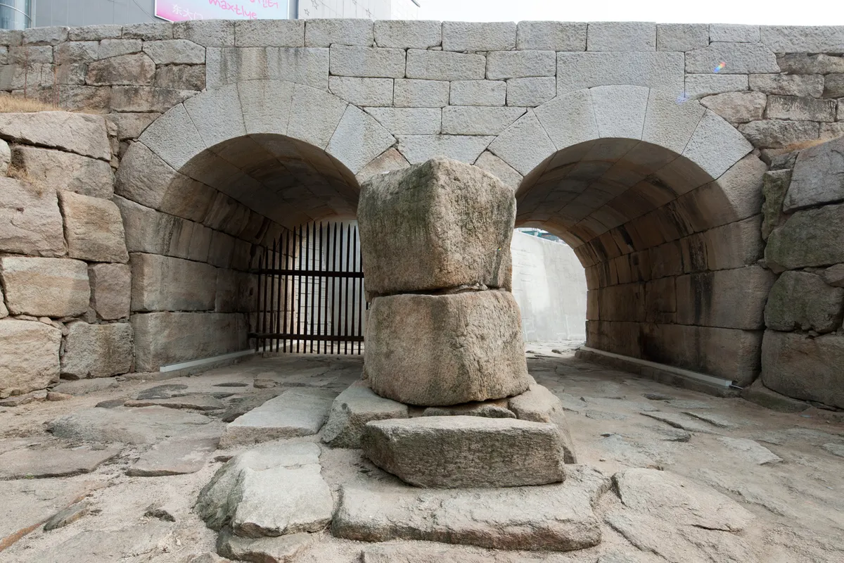 Twin stone arches of Igansumun water gate in Dongdaemun History and Culture Park