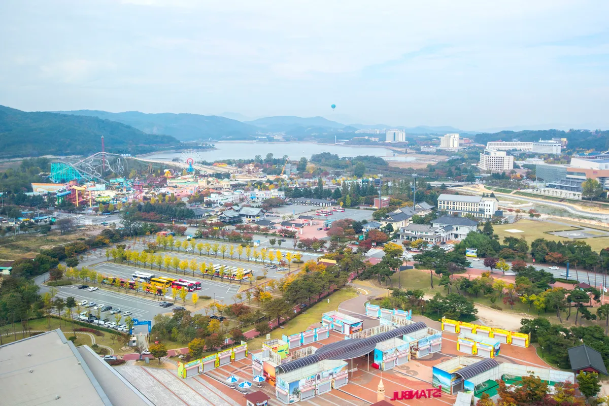 Bomun Tourist Complex and Gyeongju World area