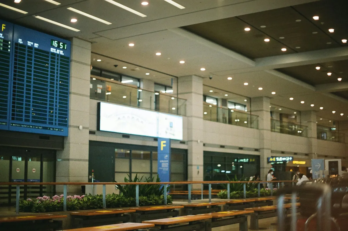 How to Get from Incheon Airport to Seoul: AREX vs. Airport Bus - 2