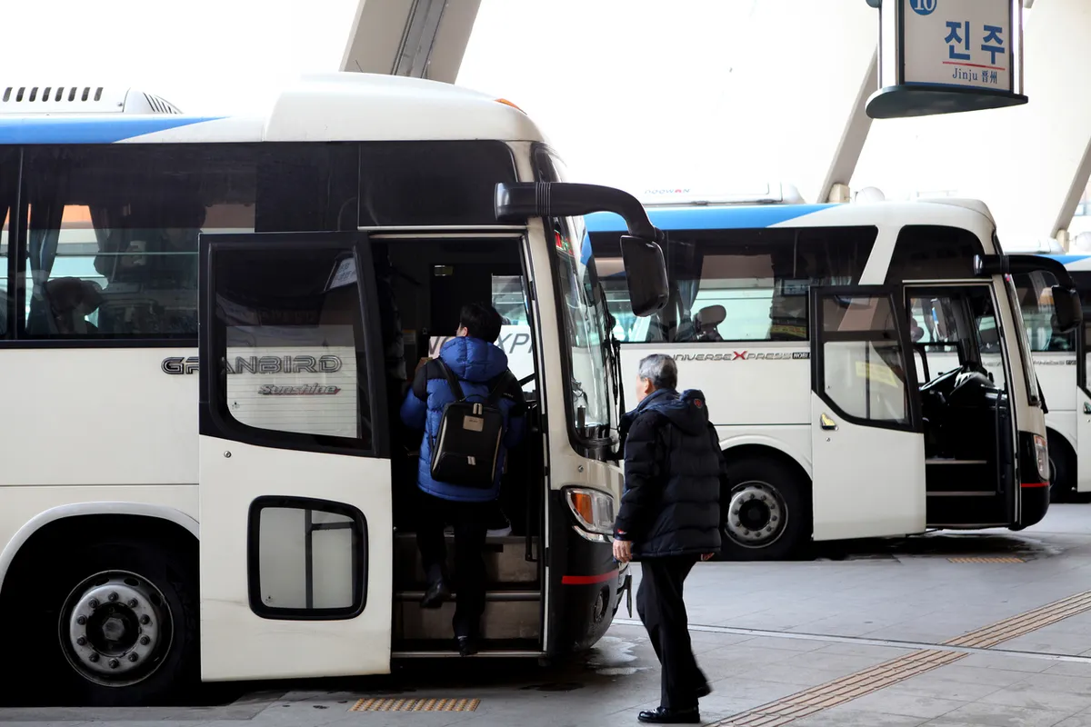 Bus terminal concourse for Korea express bus ticket checks