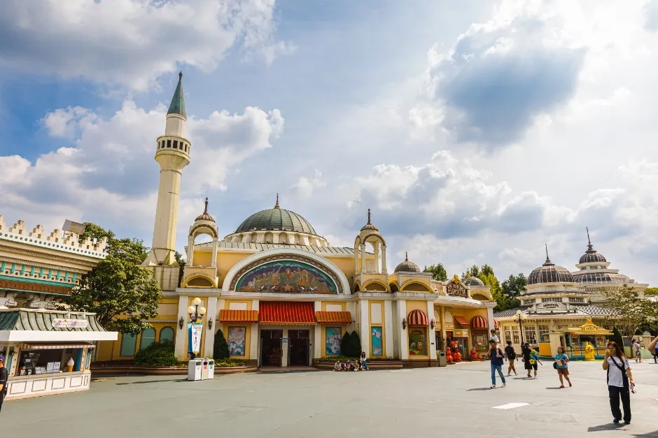 Visitors walking through a themed street at Everland in Korea