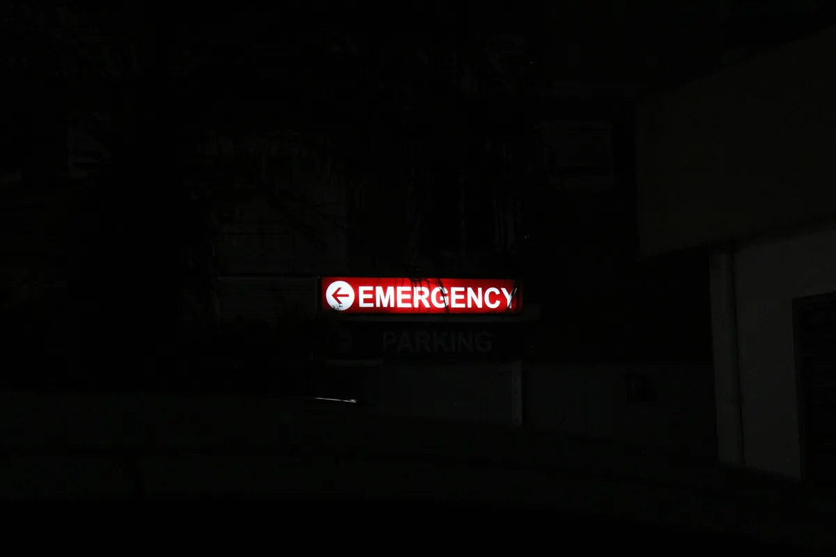How to Handle Emergencies in Korea: 119, Pharmacies & Translation Apps - 10