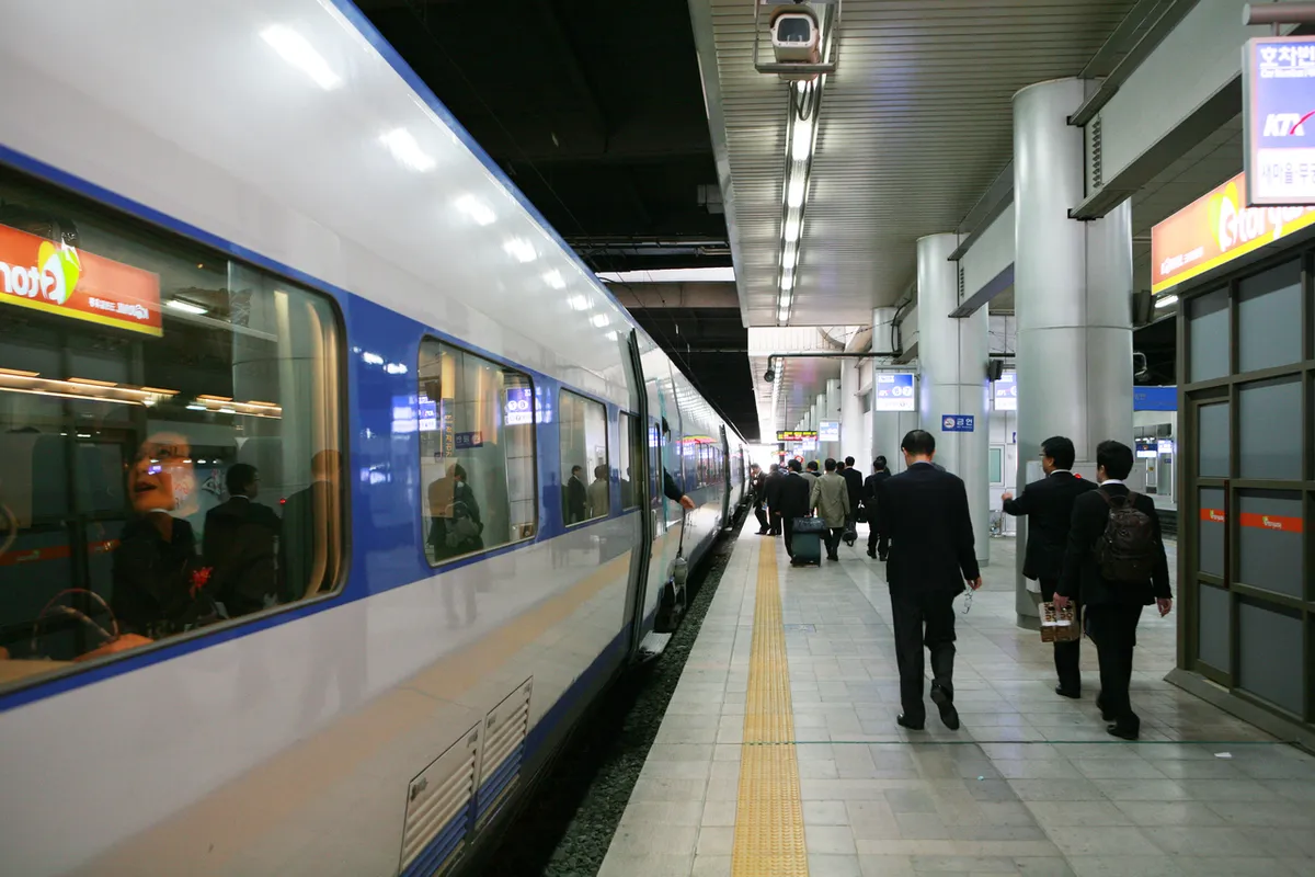 Seoul Station exterior for KTX train guide departure planning