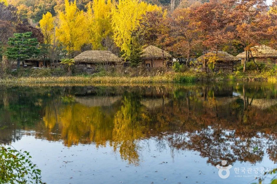 Traditional houses at Korean Folk Village in Yongin