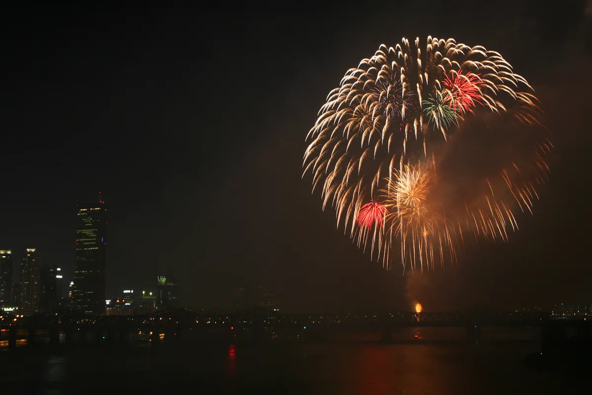 Seoul night view for citywide hotel recommendations