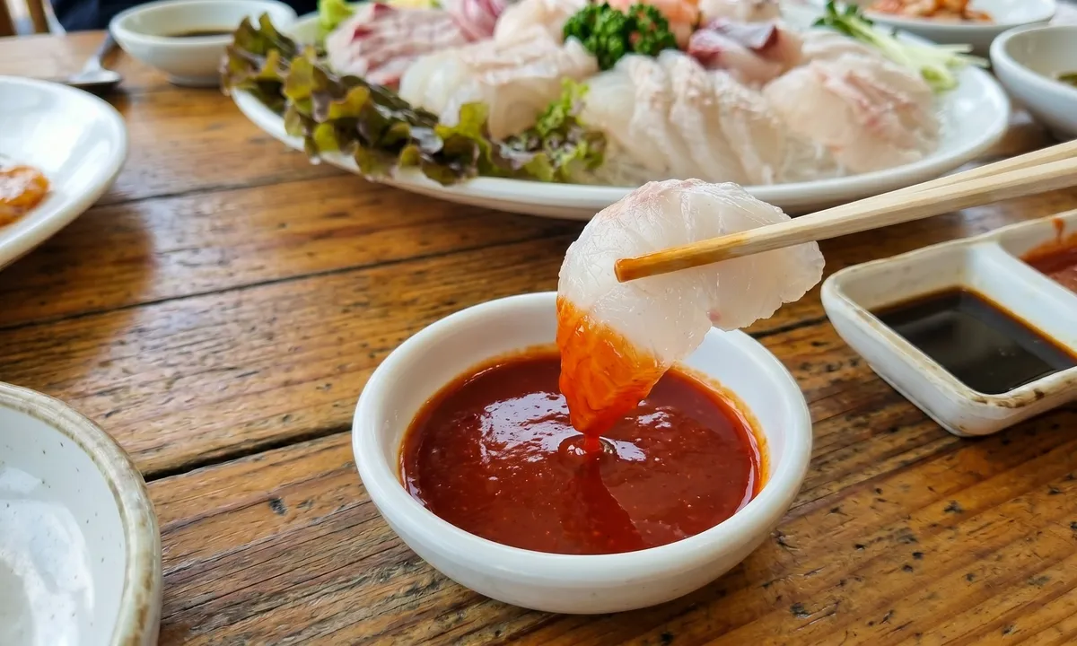 The Ultimate Guide to Korean Seafood: Sannakji, Sashimi & How to Ssam - 11