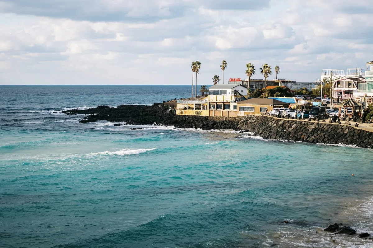 First-Time Jeju Travel Guide: Hyeopjae vs Aewol vs Jungmun - 3