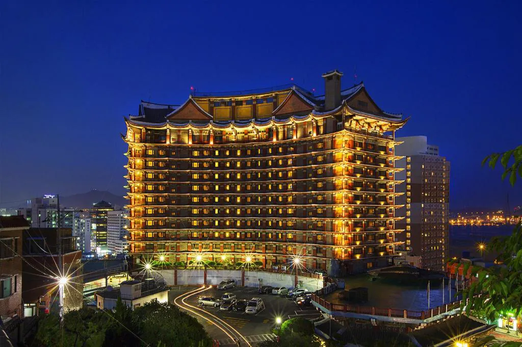 Hotel photo 1