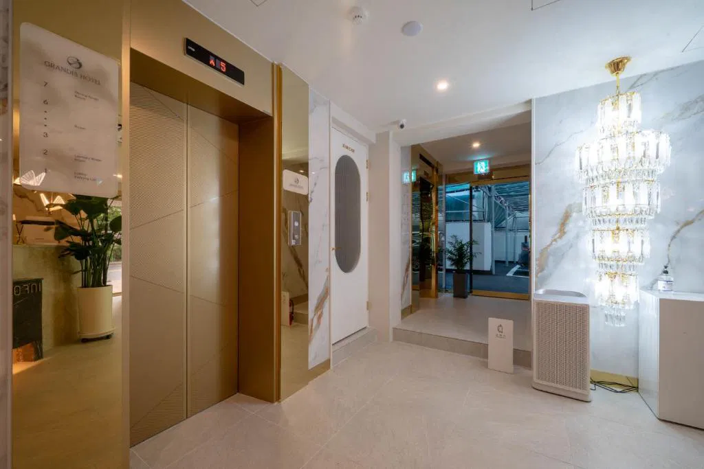 Hotel photo 5