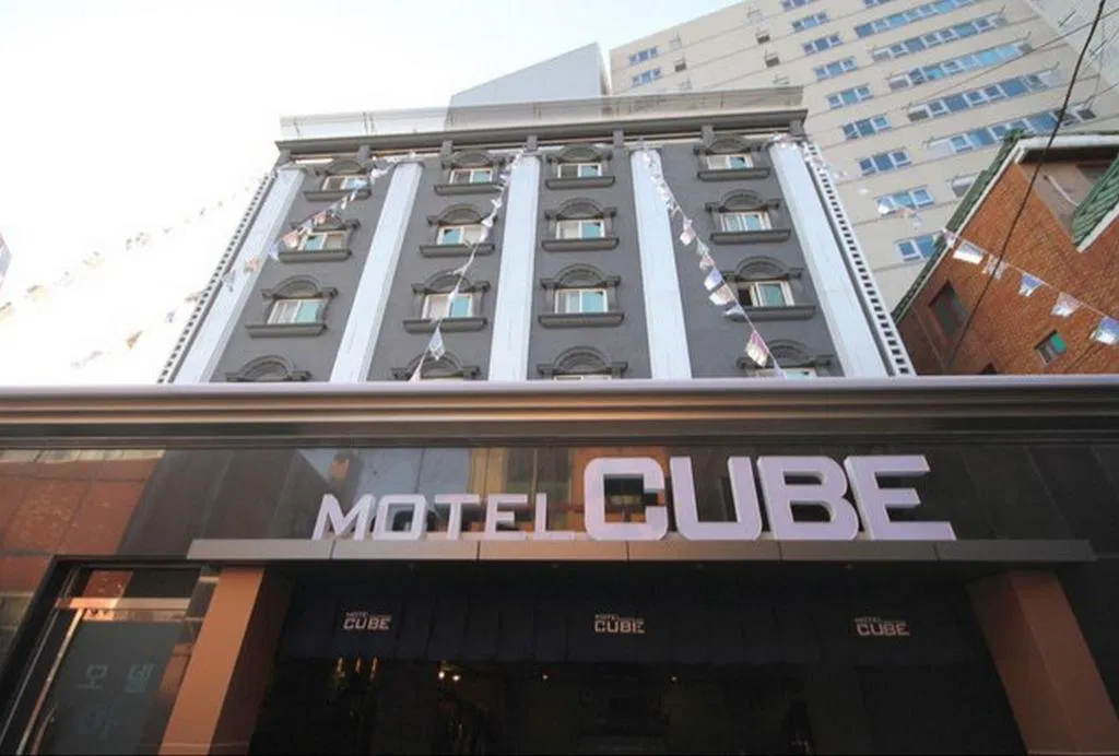 Hotel photo 1