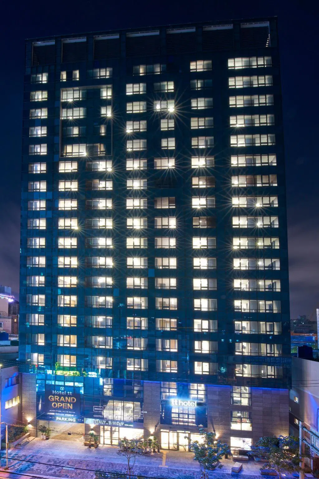 Hotel photo 1