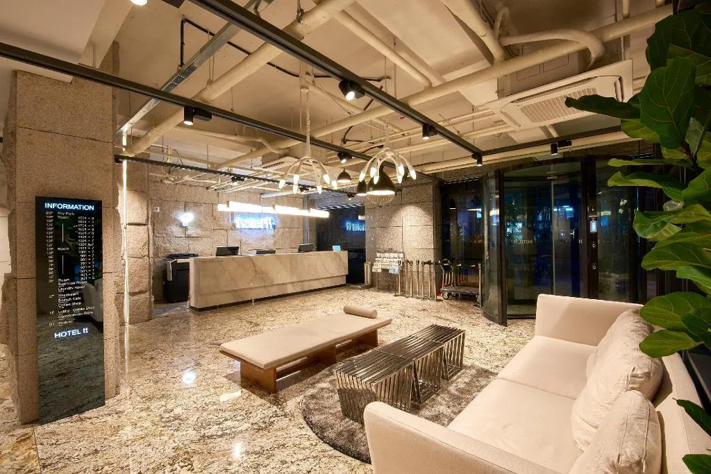 Hotel photo 2