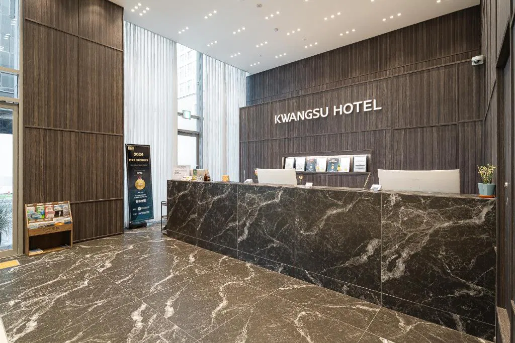 Hotel photo 5