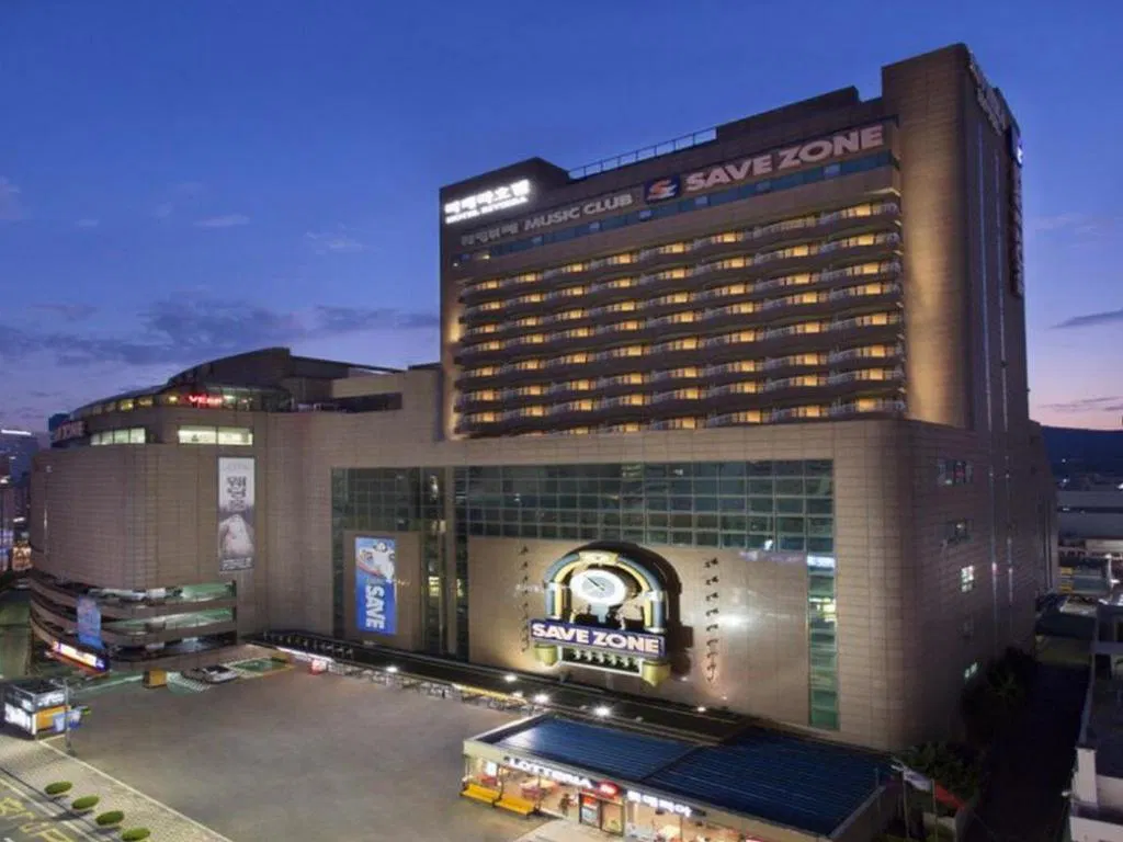 Hotel photo 1