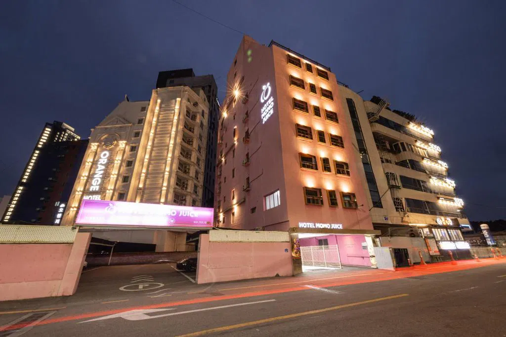 Hotel photo 1