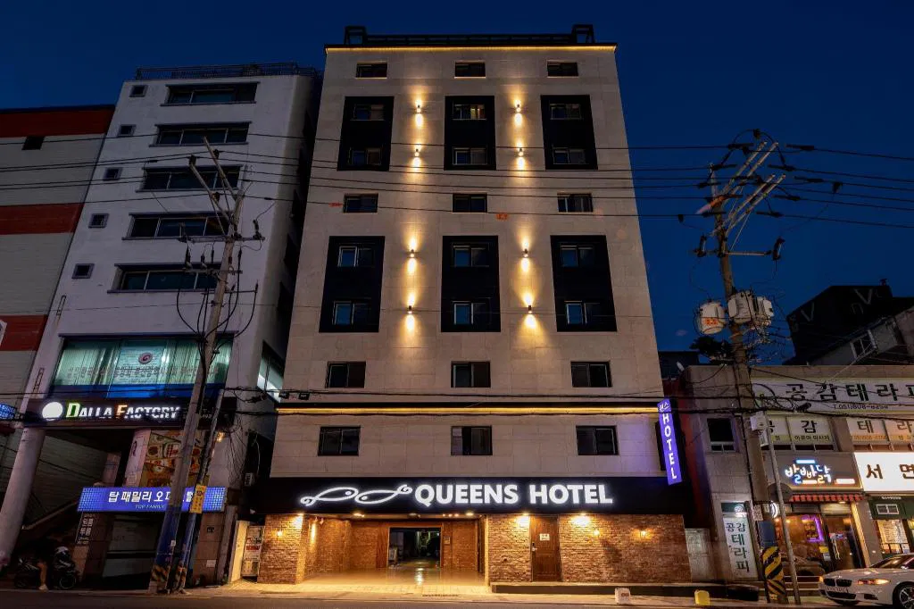 Hotel photo 1