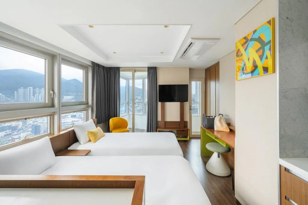 Hotel photo 2