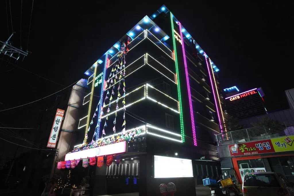 Hotel photo 5