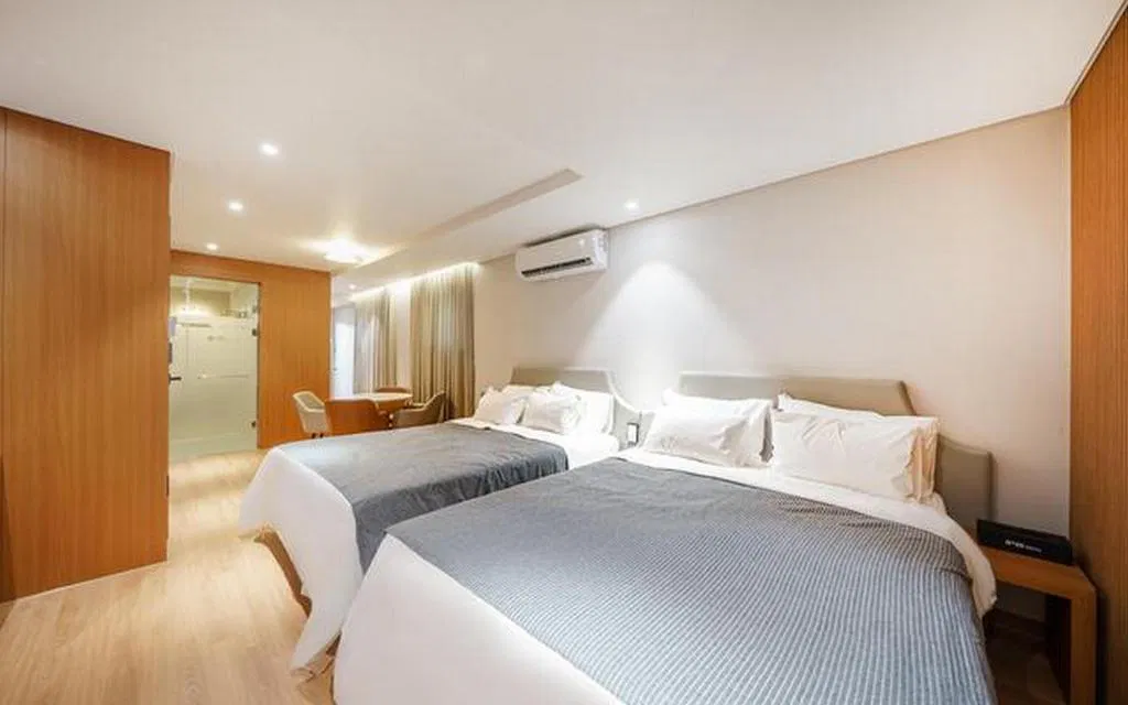 Hotel photo 2