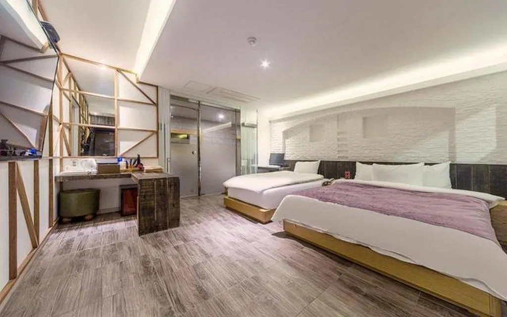 Hotel photo 1