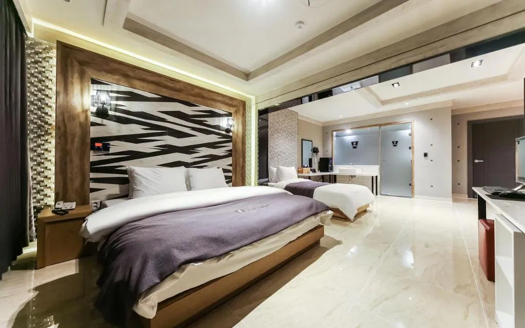 Hotel photo 2