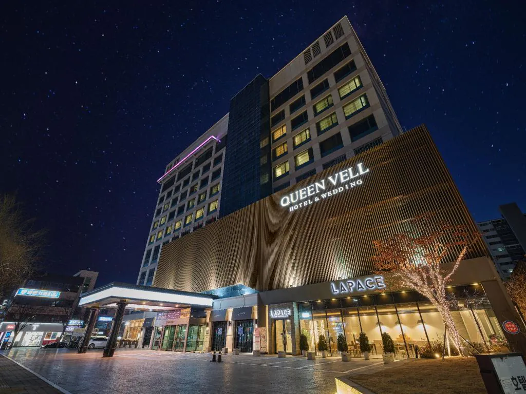 Hotel photo 1