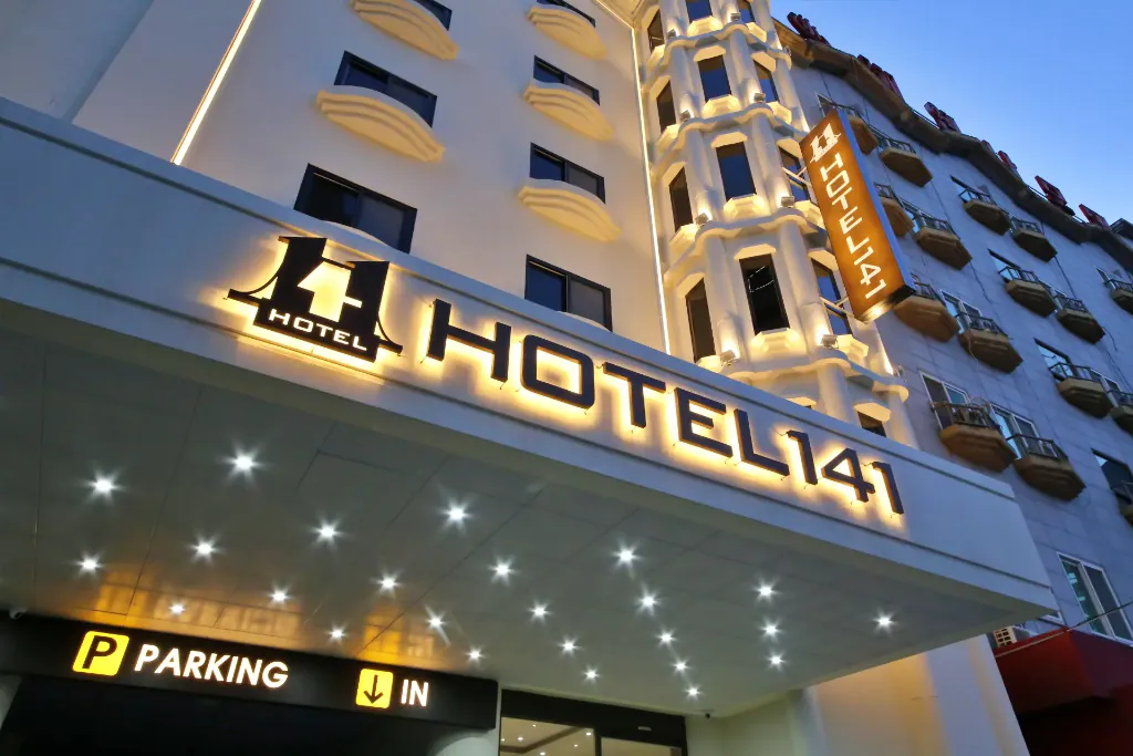 Hotel photo 1