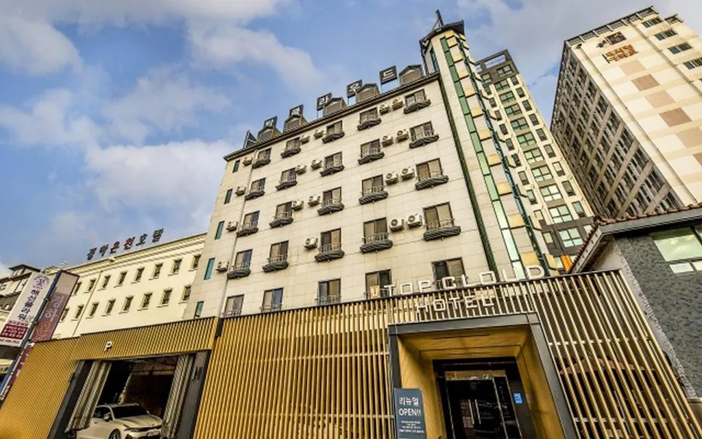 Hotel photo 1