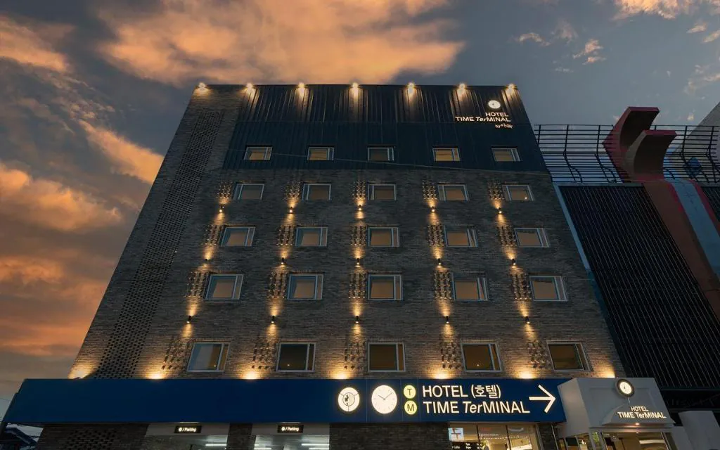 Hotel photo 1