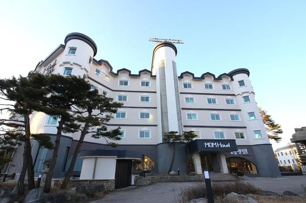 Hotel photo 1