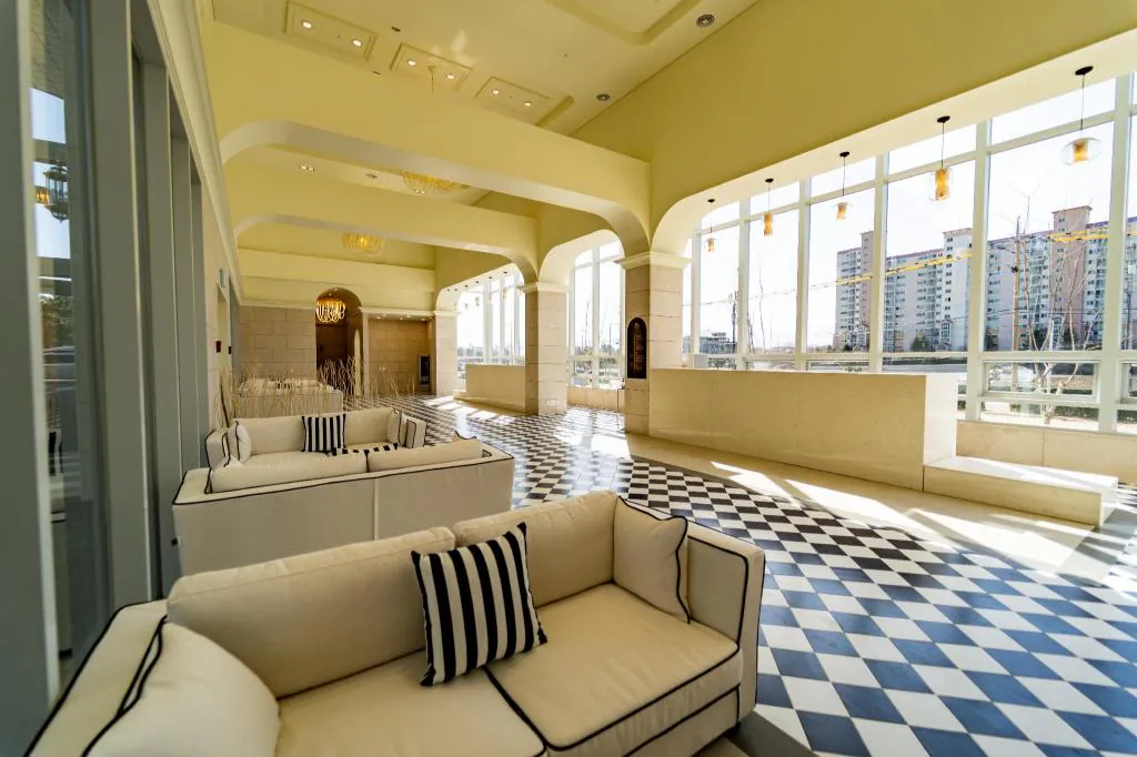 Hotel photo 1