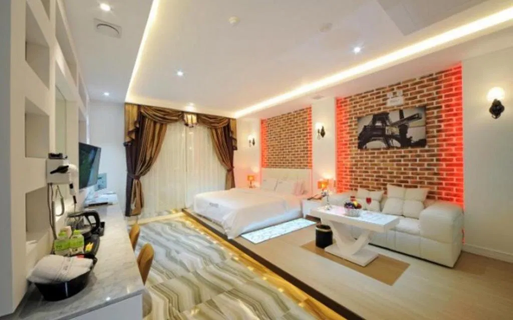 Hotel photo 2