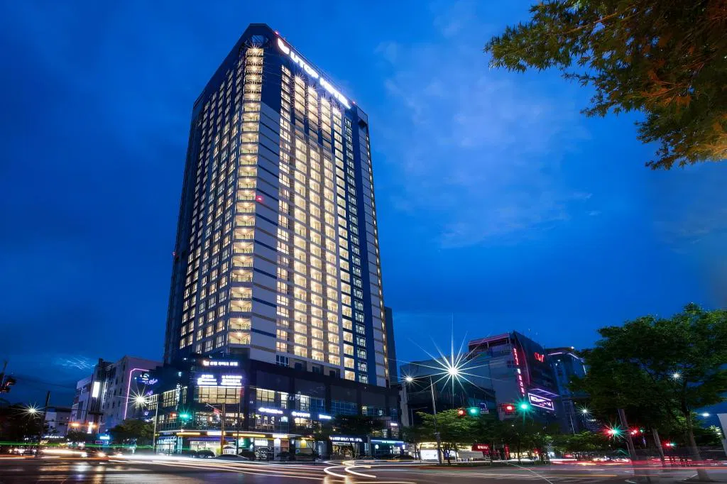 Hotel photo 1