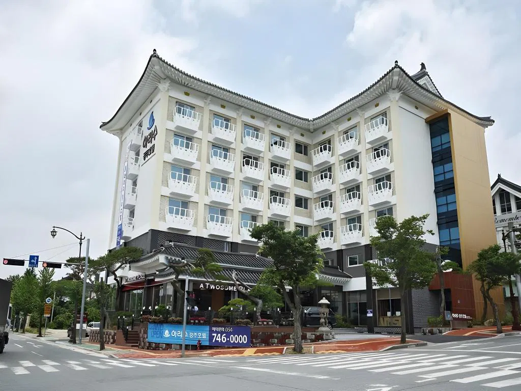 Hotel photo 1