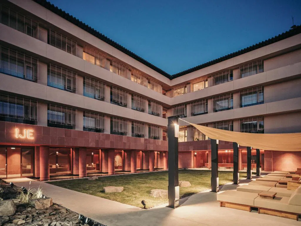 Hotel photo 5