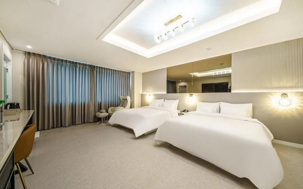 Hotel photo 2