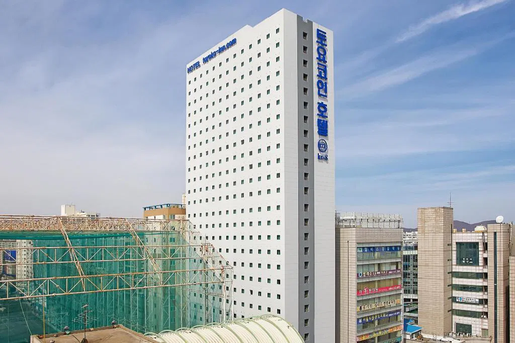 Hotel photo 1
