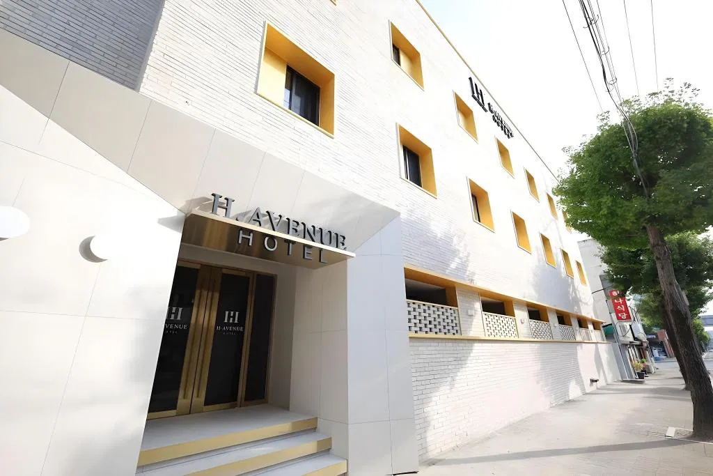 Hotel photo 2