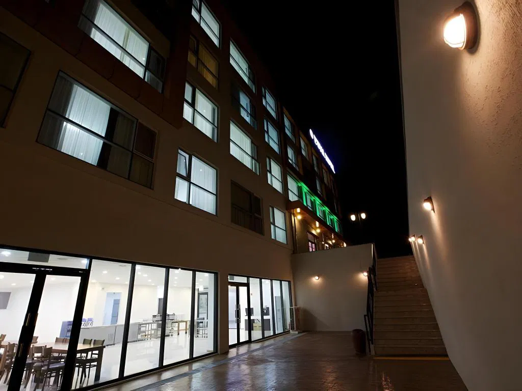 Hotel photo 5