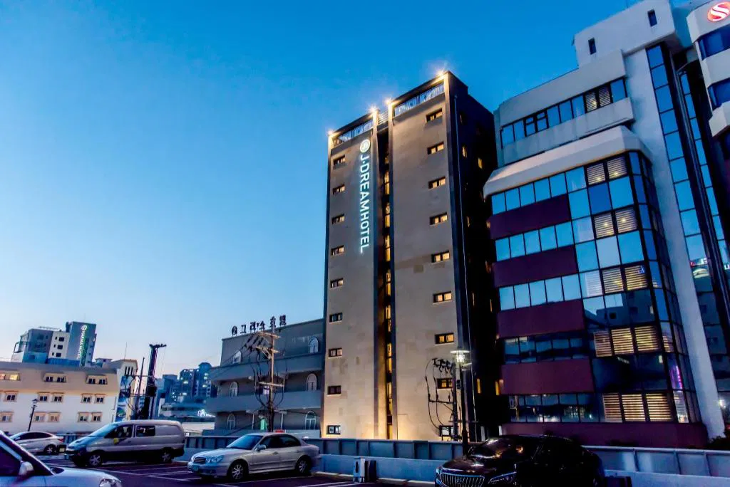 Hotel photo 1