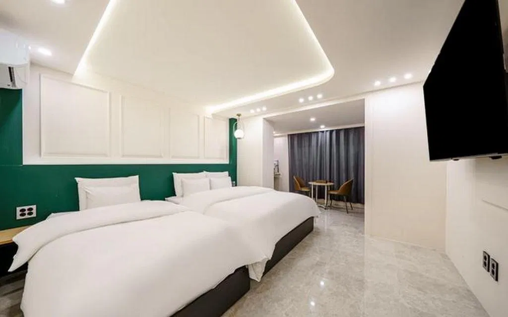 Hotel photo 2