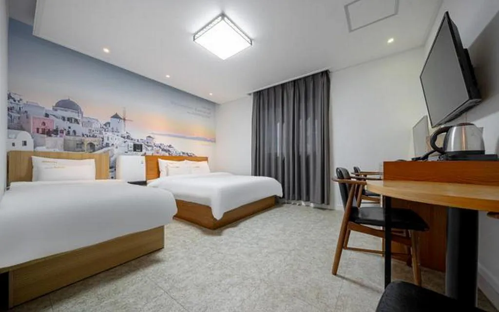 Hotel photo 2