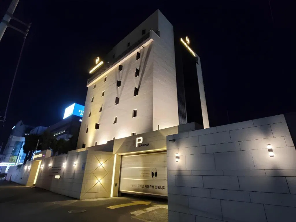 Hotel photo 1