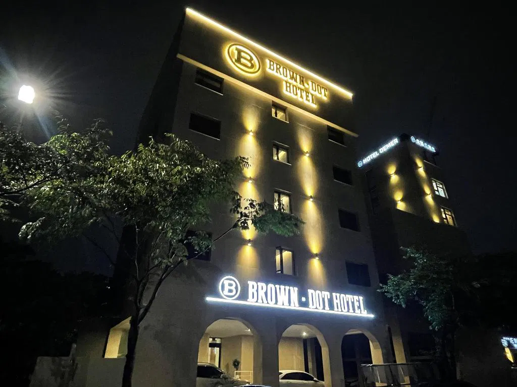 Hotel photo 1