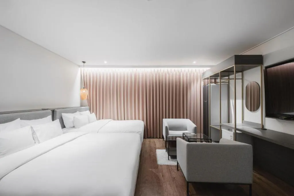 Hotel photo 2