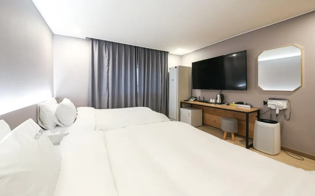 Hotel photo 1