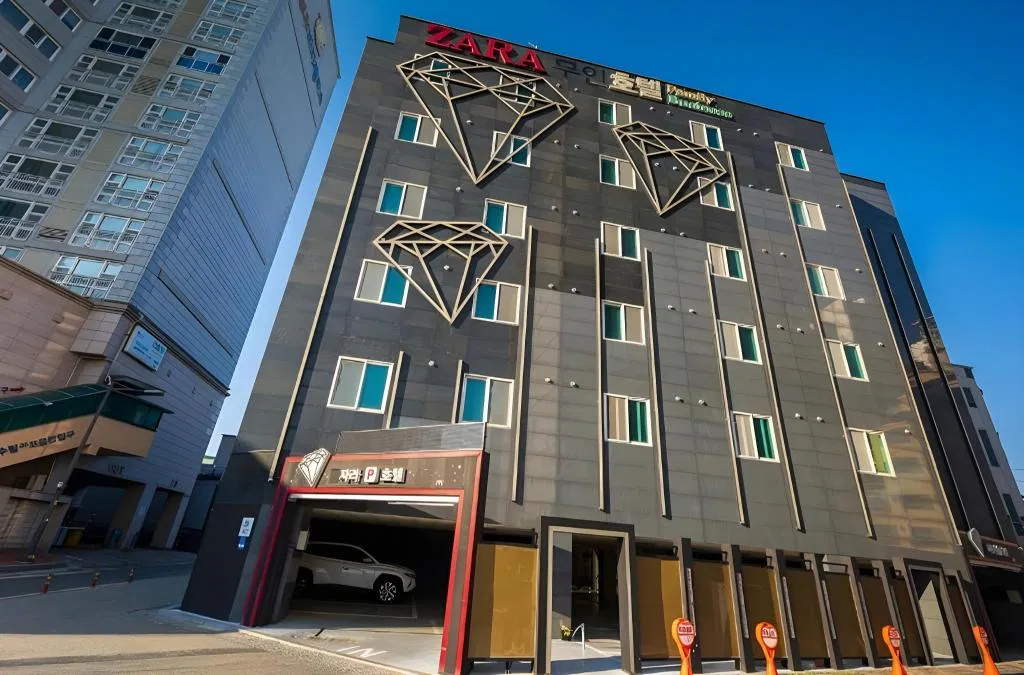 Hotel photo 2